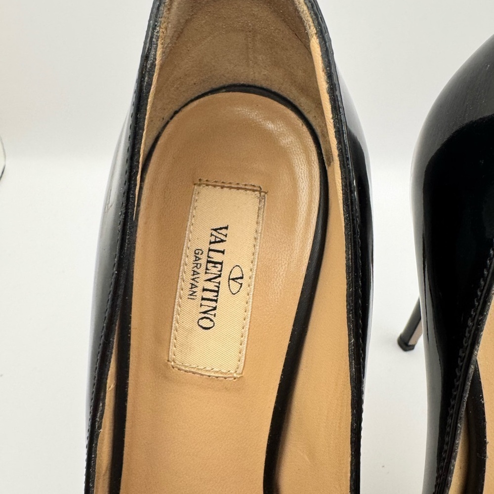 Valentino Black Patent Leather Peep-Toe Heels Size 39.5 - Picture 7 of 9